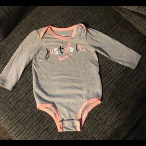 Nike long sleeve onesie size 9 months